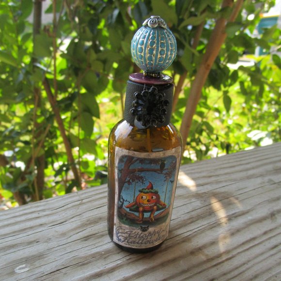 Halloween jack o lantern Amber Glass Decoration potion bottle - Picture 1 of 1
